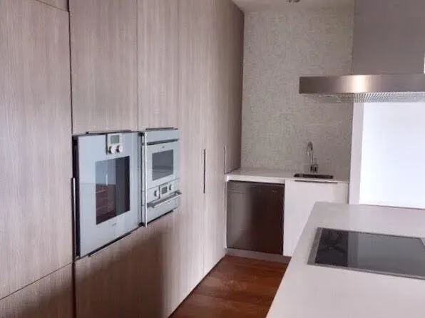 Property photos for 185 Rajadamri