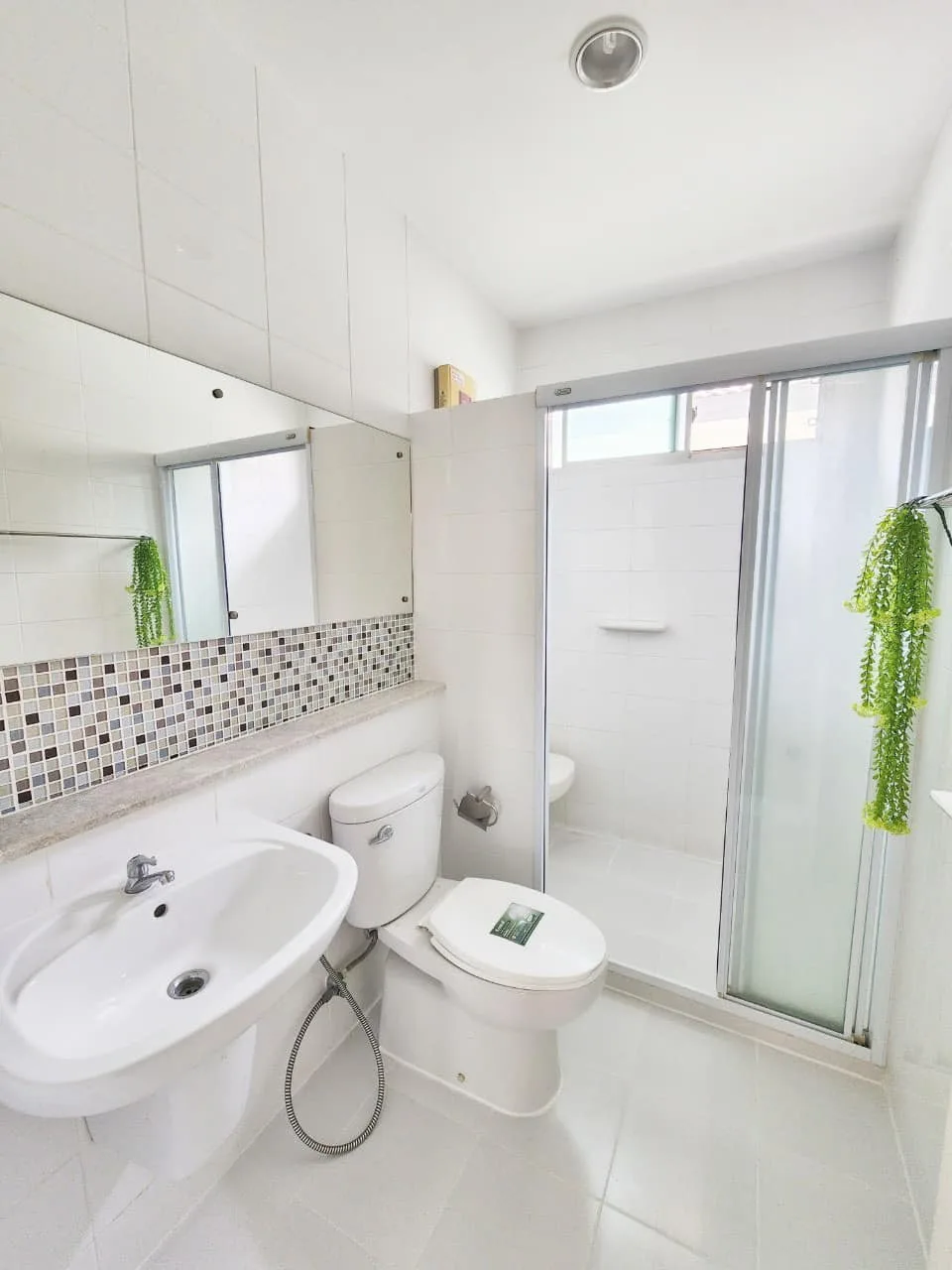 Property photos for Manthana Onnut-wongwaen 2