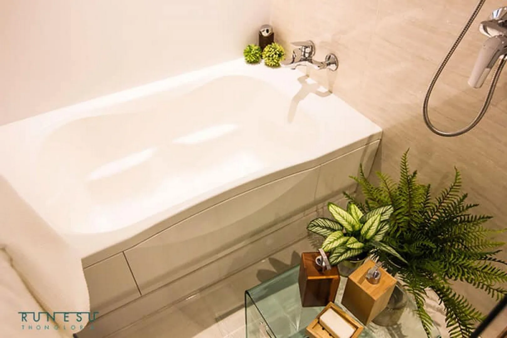 Property photos for Runesu Thonglor 5