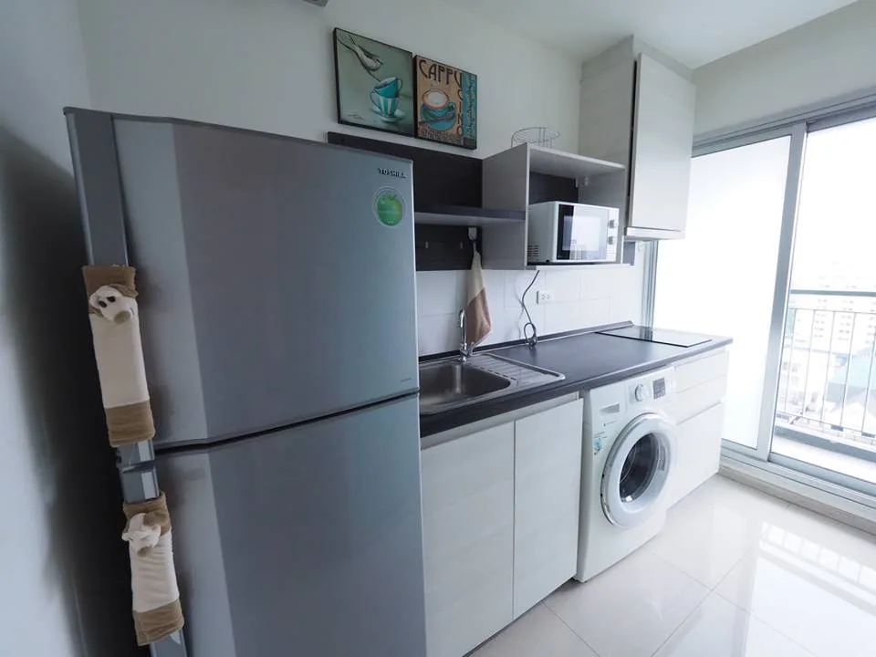 Property photos for Life Ratchadapisek