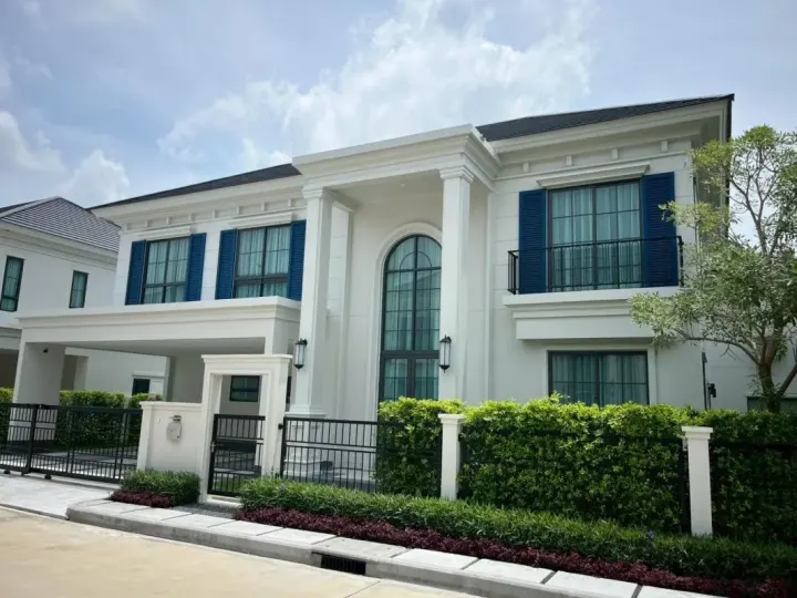 Property photos for Sansiri 10 East