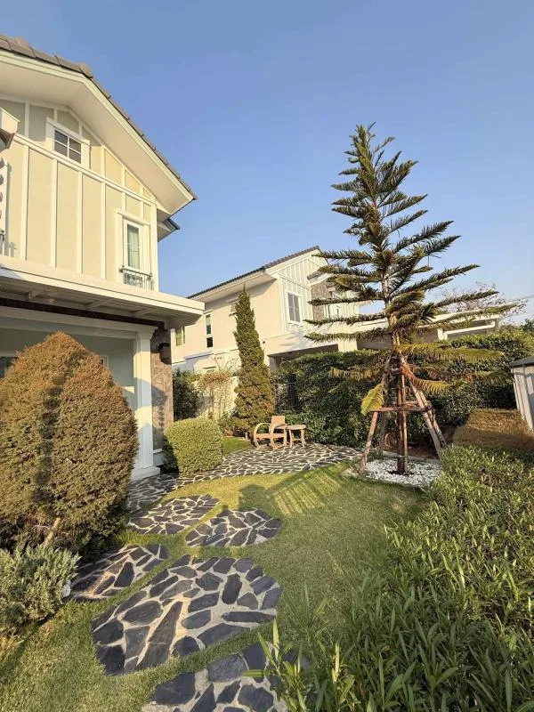 Property photos for Villaggio Srinakarin-bangna