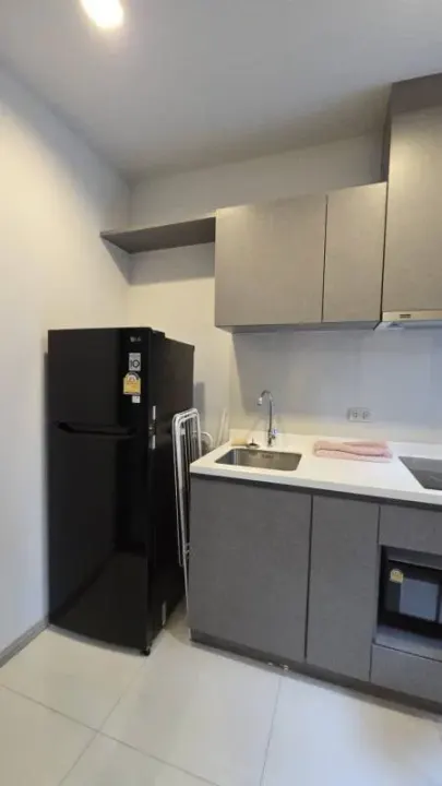 Property photos for Life Asoke Hype