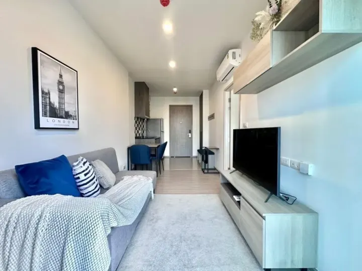 Property photos for The Base Phetchaburi-thonglor
