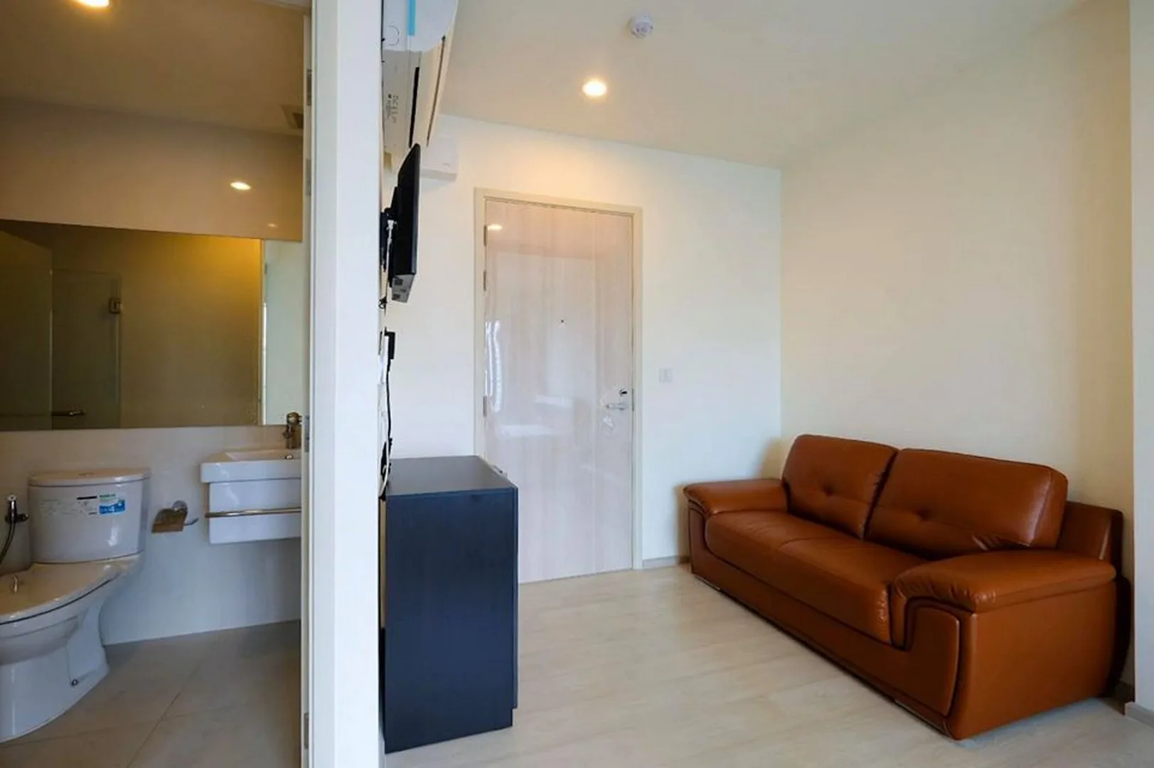 Property photos for Life Asoke