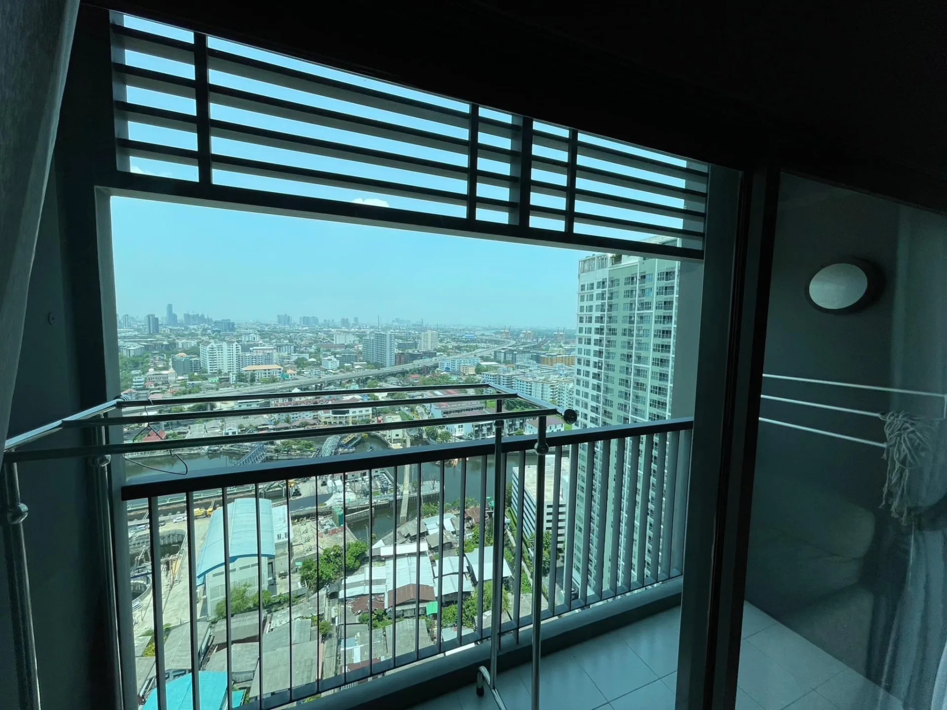 Property photos for Life Sukhumvit 48