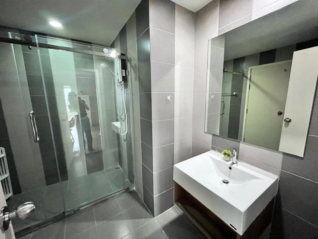 Property photos for Motif Condo