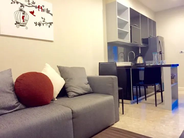 Property photos for The Crest Sukhumvit 34