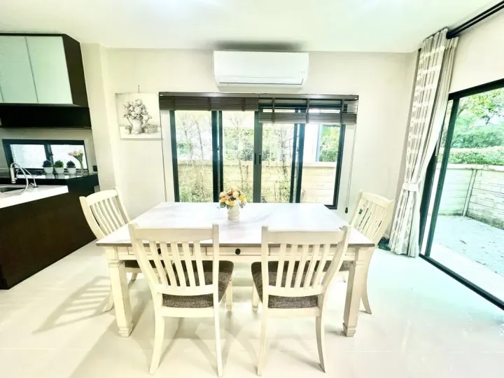 Property photos for Setthasiri Krungthep Kreetha 1