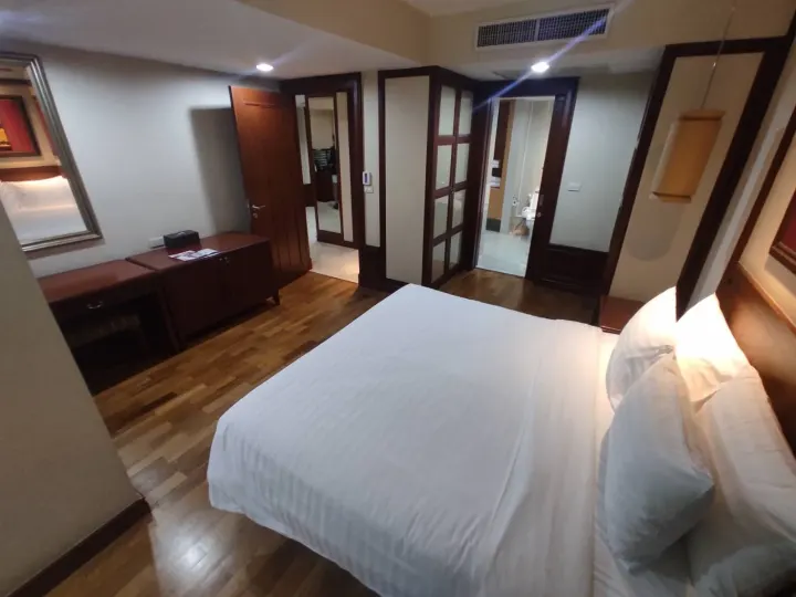 Property photos for Centre Point Sukhumvit Thong Lo