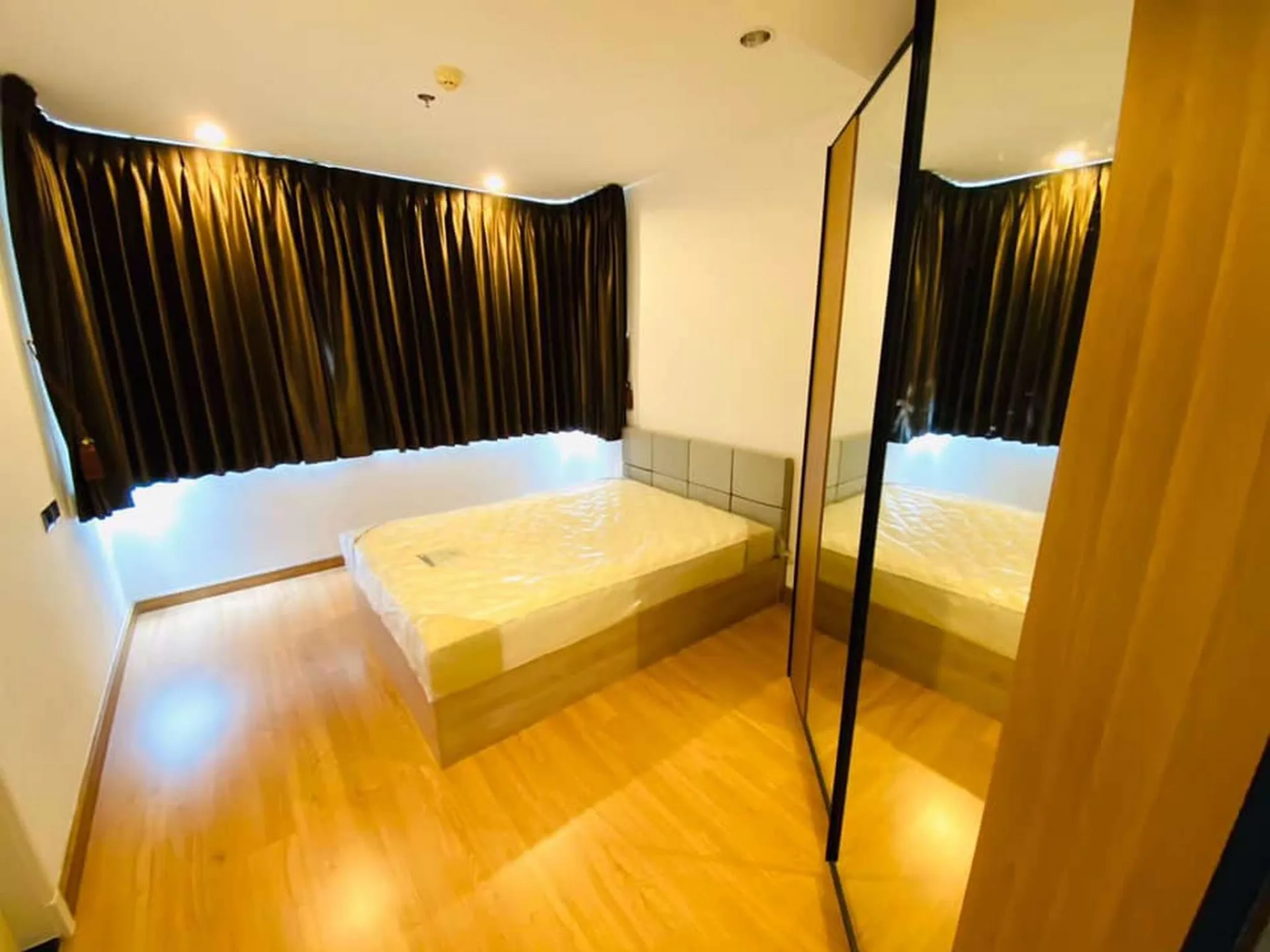 Property photos for Supalai Wellington
