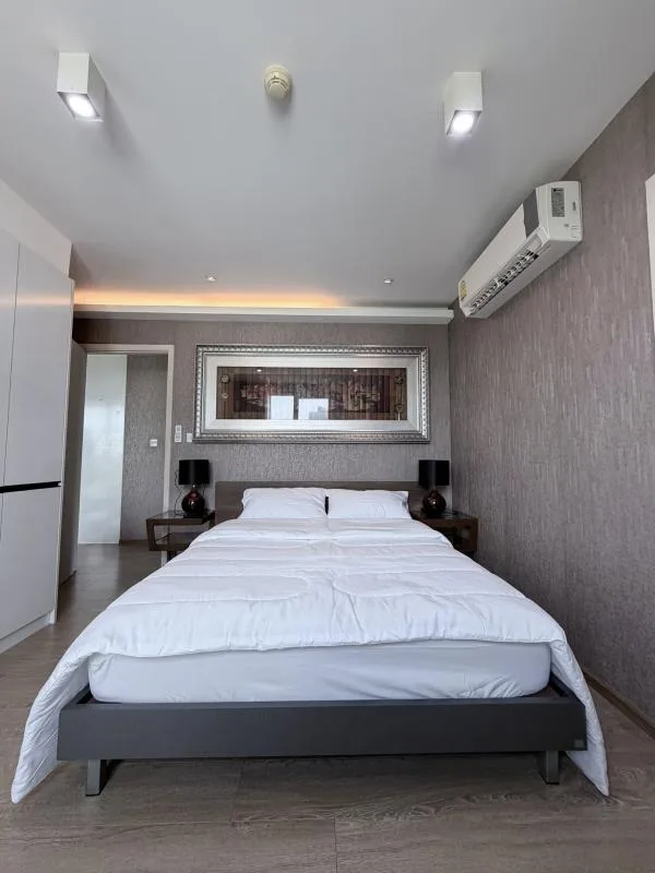 Property photos for Maestro 39