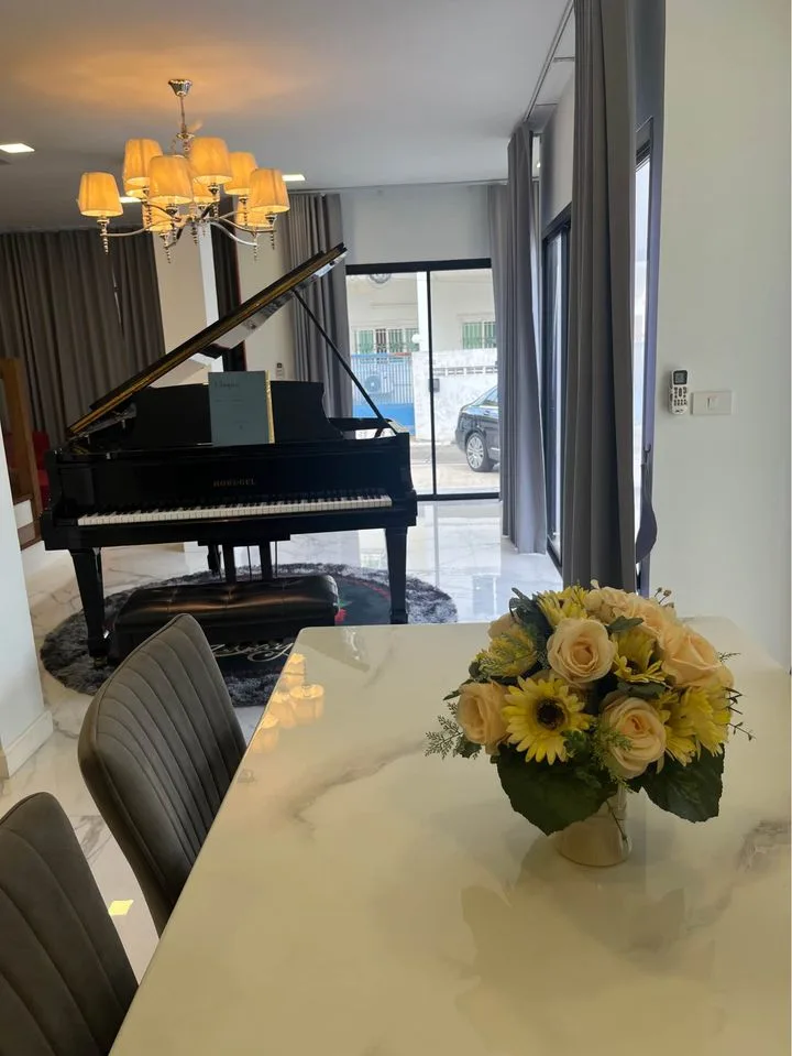 Property photos for Townhome