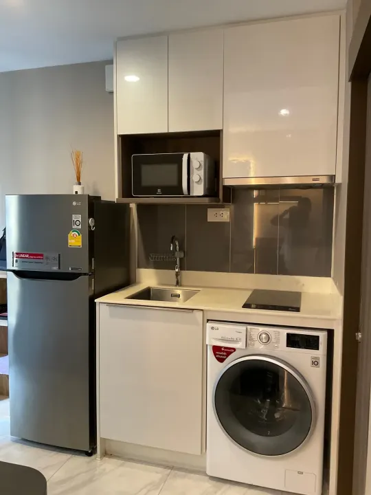 Property photos for Ideo Mobi Asoke