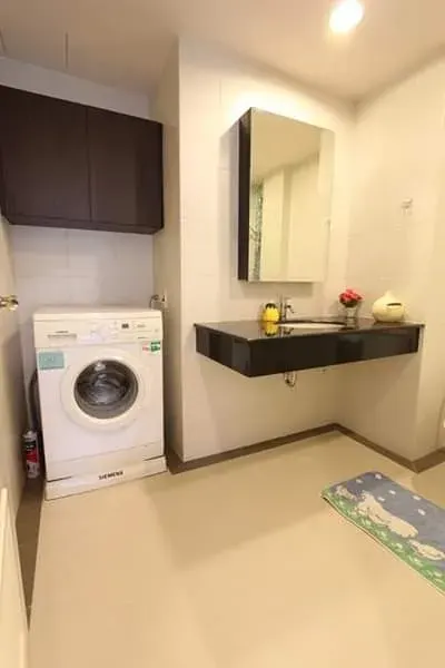 Property photos for The Silk Phaholyothin 3