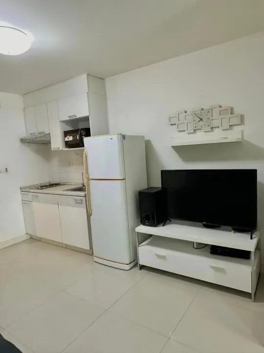 Property photos for The Clover Thonglor