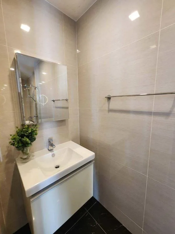 Property photos for Park Origin Phromphong