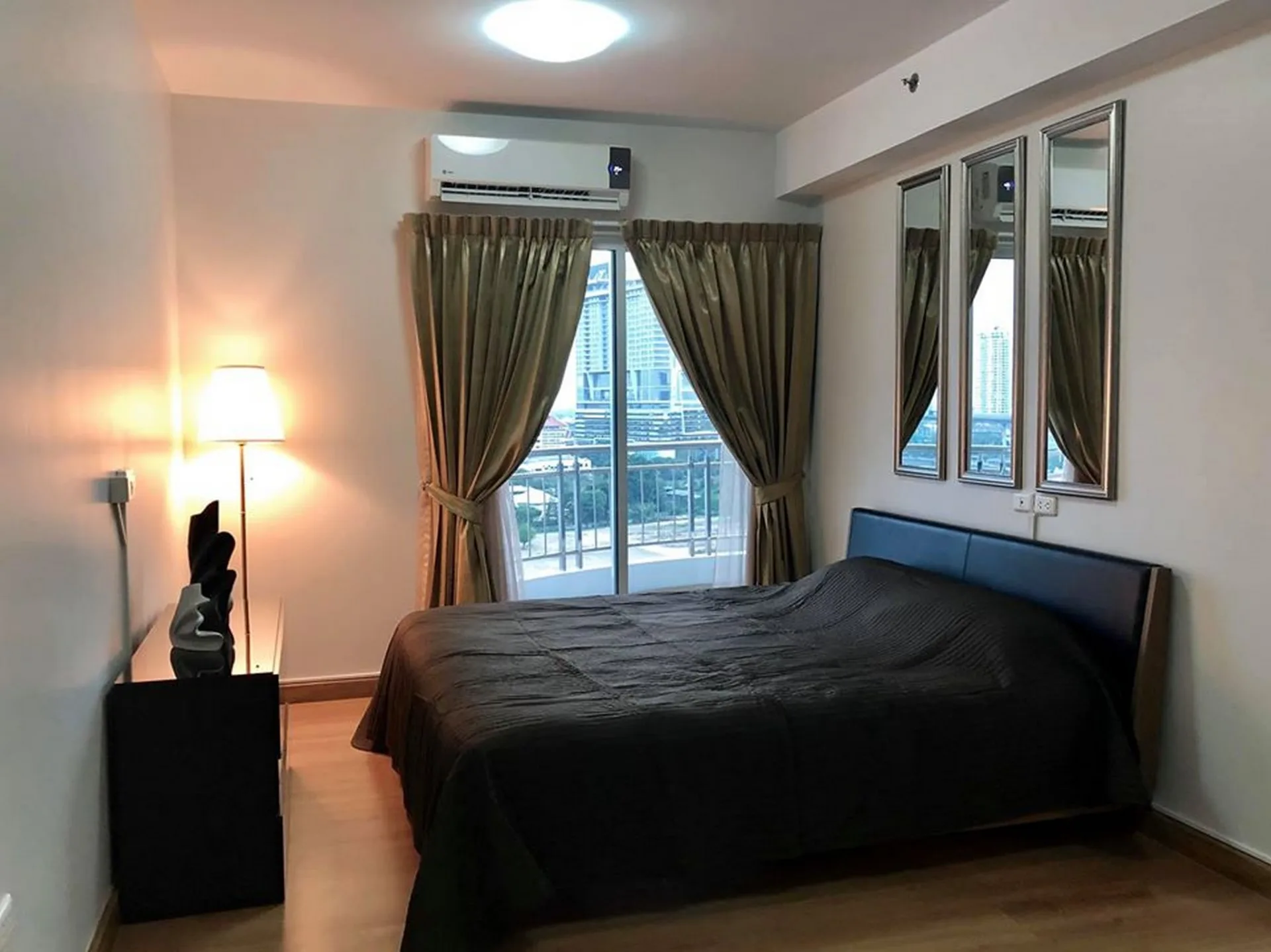 Property photos for Supalai River Resort