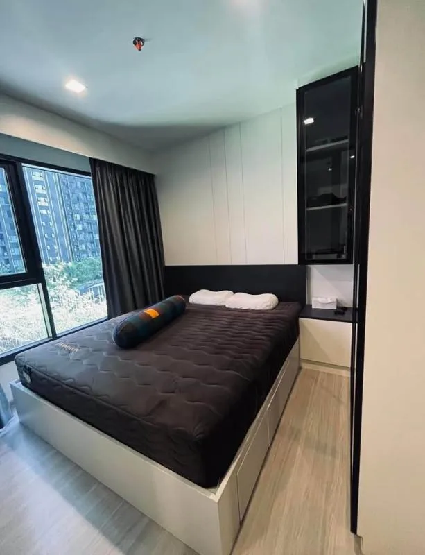 Property photos for Life Asoke Hype