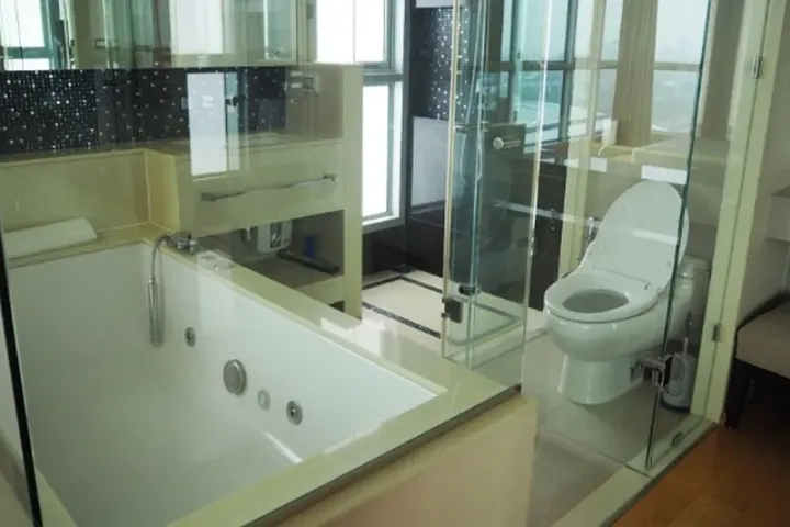 Property photos for The Address Asoke