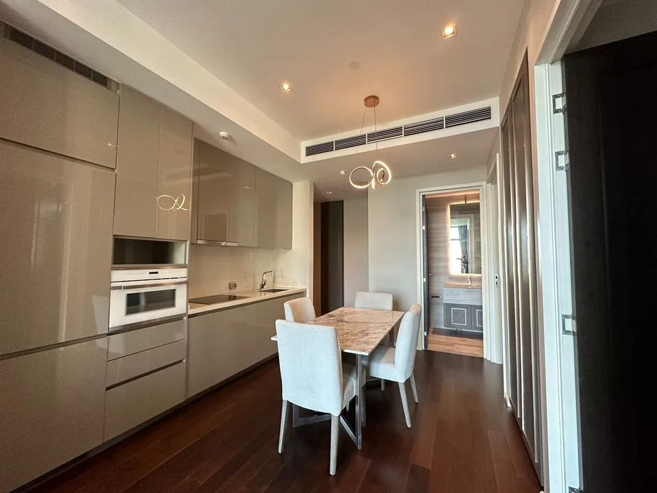 Property photos for The Diplomat 39