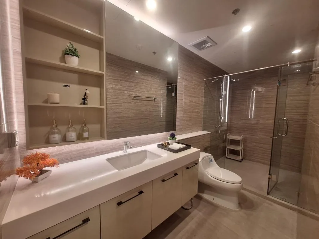 Property photos for Sathorn 111