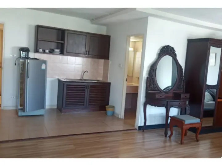 Property photos for 38 Mansion