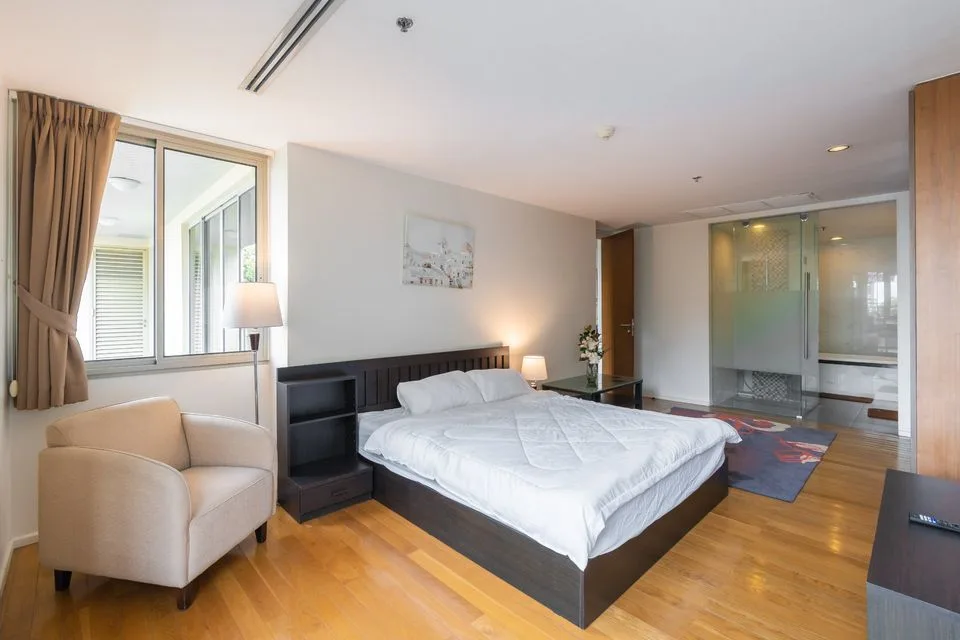 Property photos for The Legend Saladaeng