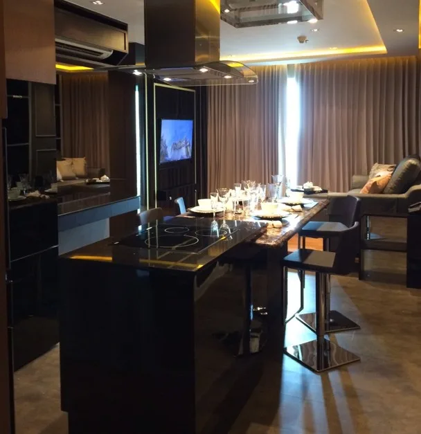 Property photos for Circle Condominium