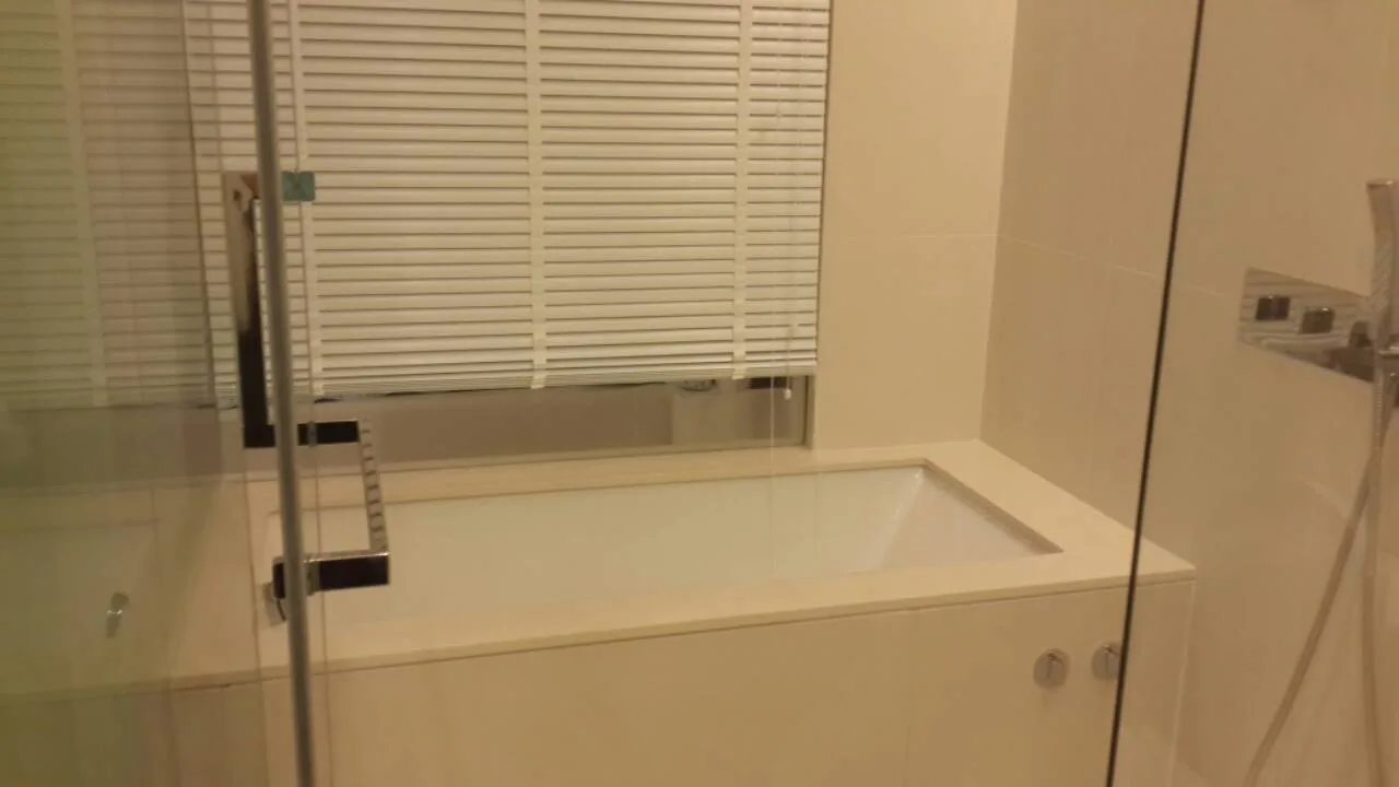 Property photos for The Room Sukhumvit 21