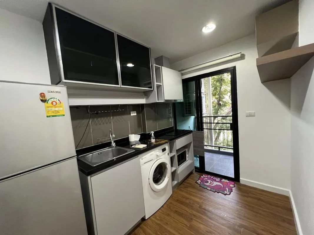 Property photos for Zenith Place Sukhumvit 42