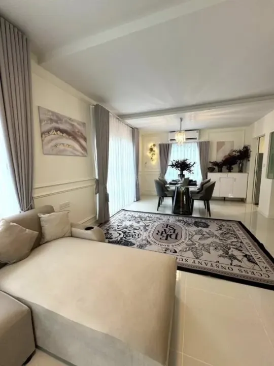 Property photos for Villaggio Srinakarin-bangna
