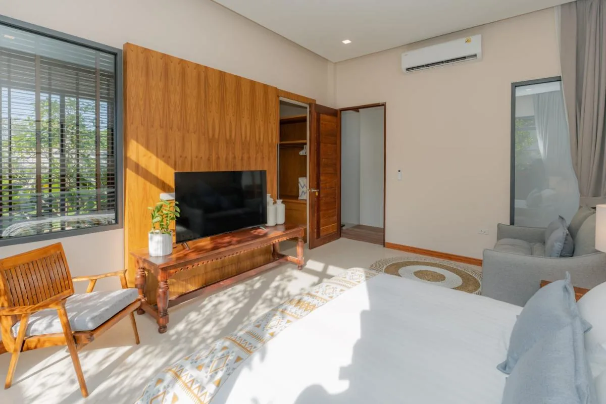Property photos for Urmi Villa