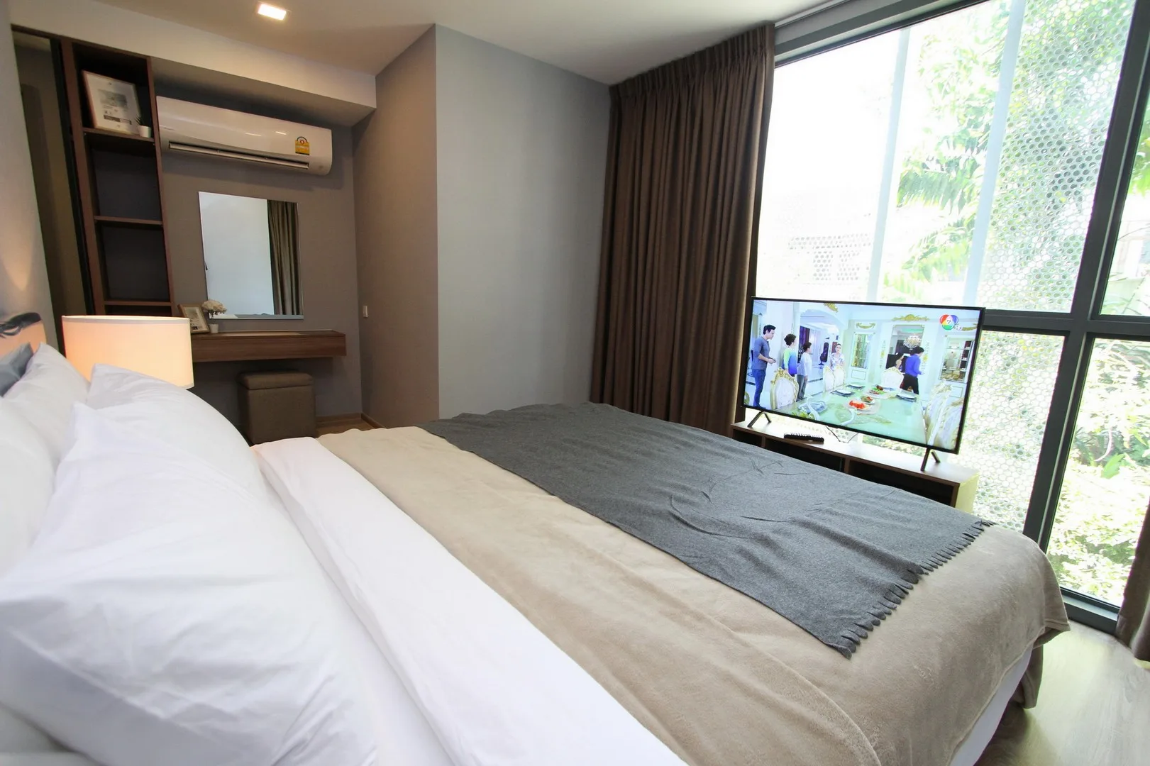 Property photos for Taka Haus Ekamai 12