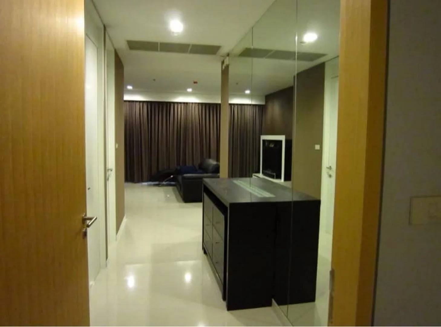 Property photos for Amanta Lumpini