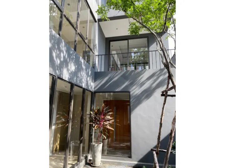 Property photos for Arna Ekamai