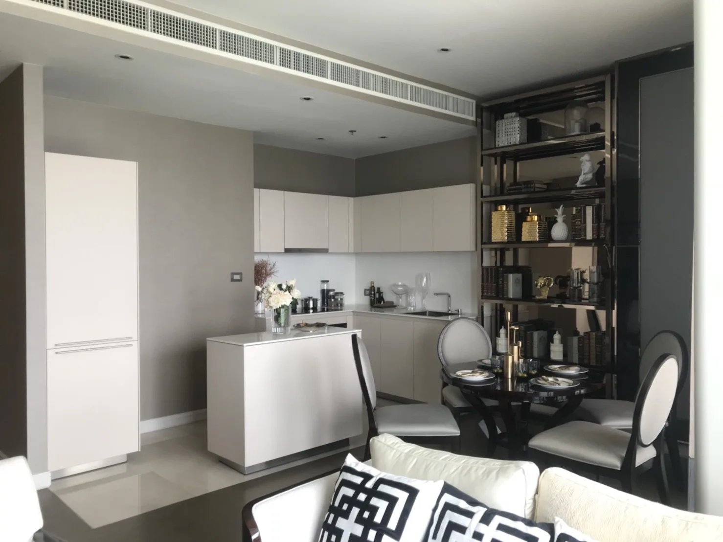 Property photos for Magnolias Ratchadamri Boulevard