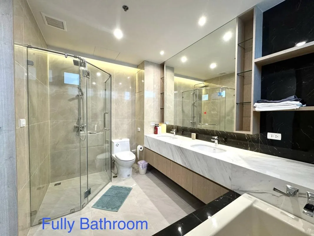 Property photos for The Royal Saladaeng