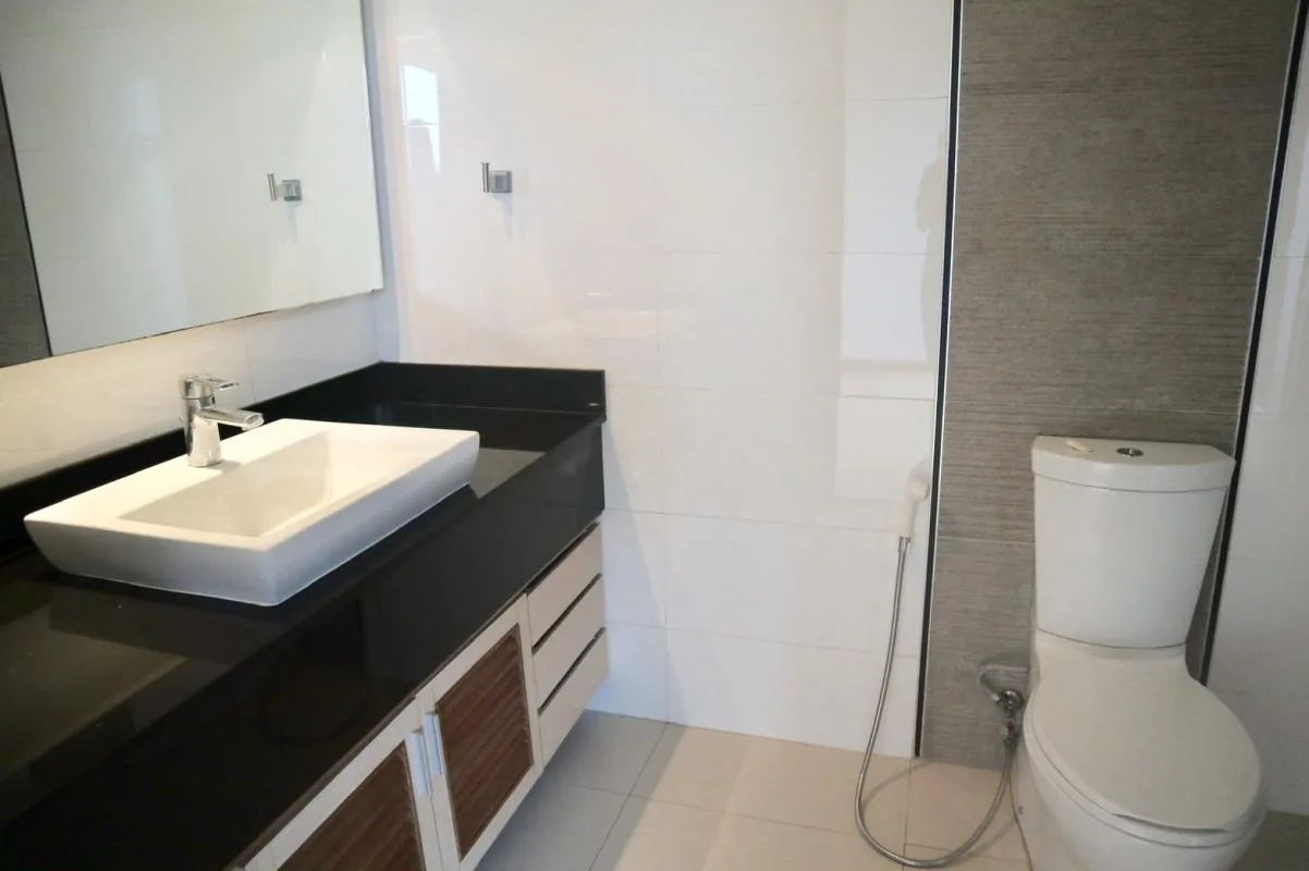 Property photos for Fifty Fifth Tower