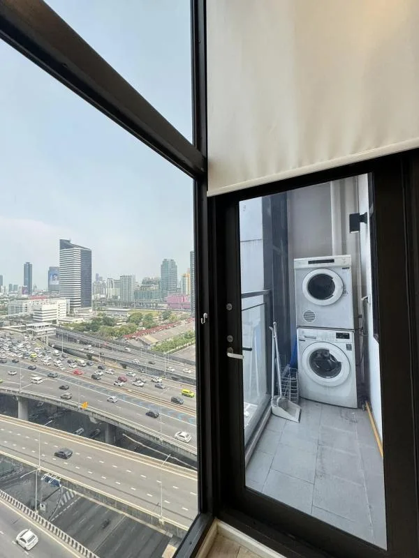 Property photos for Chewathai Residence Asoke