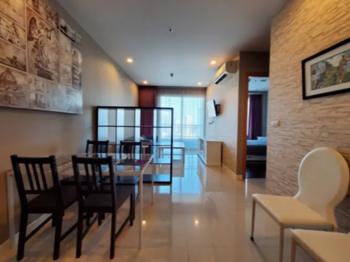 Property photos for Circle Condominium
