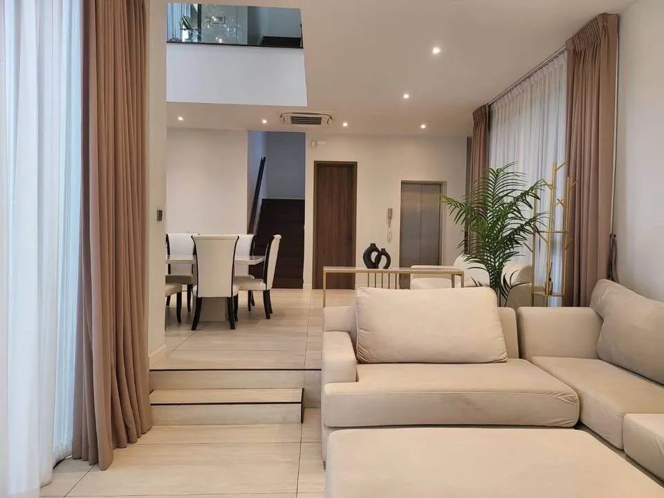 Property photos for Bugaan Krungthep Kreetha