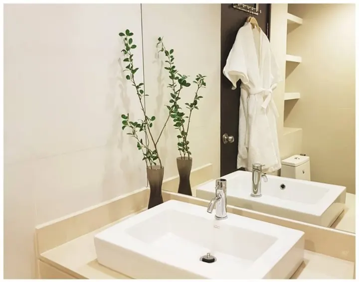 Property photos for The Rajdamri