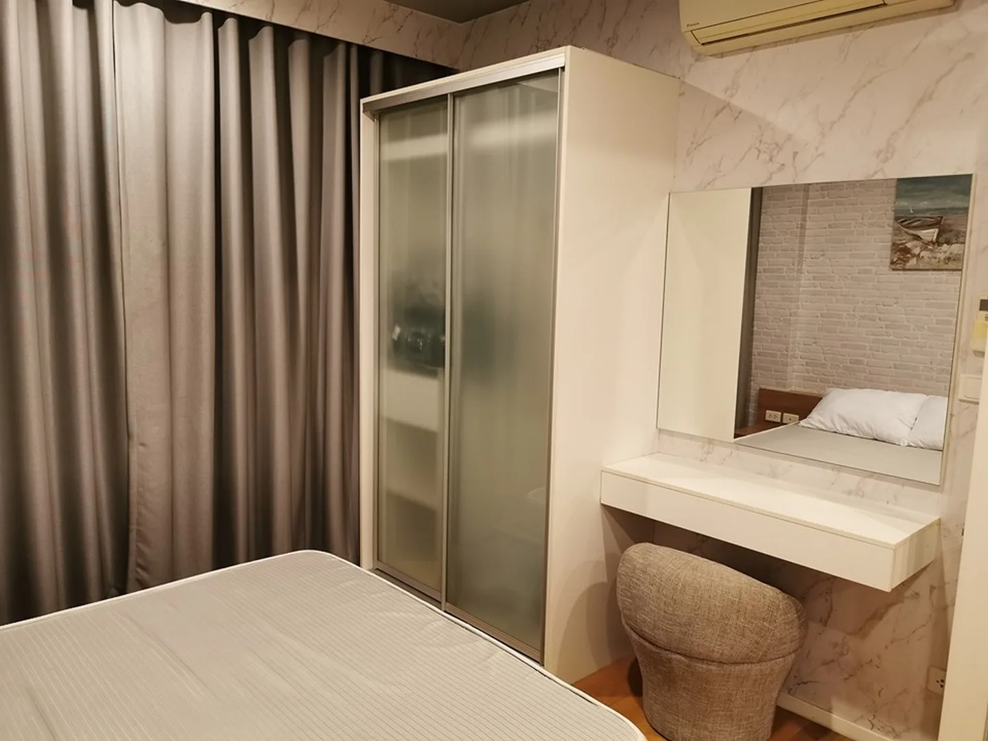 Property photos for Blocs 77