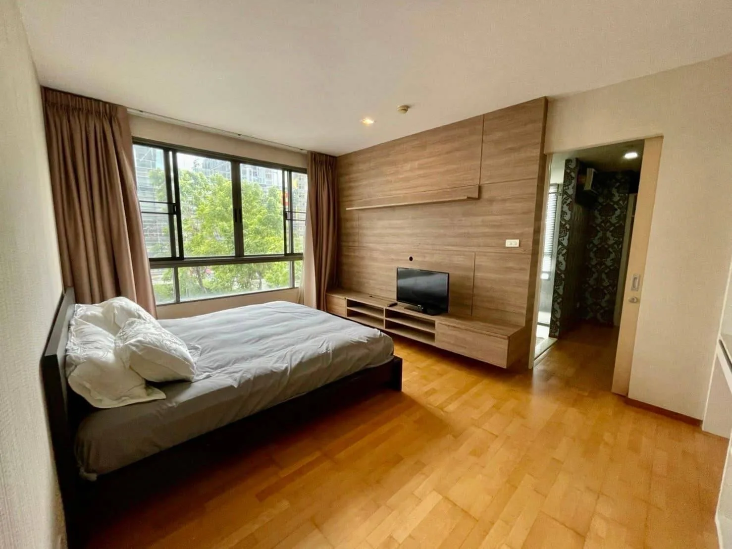 Property photos for Issara@42 Sukhumvit
