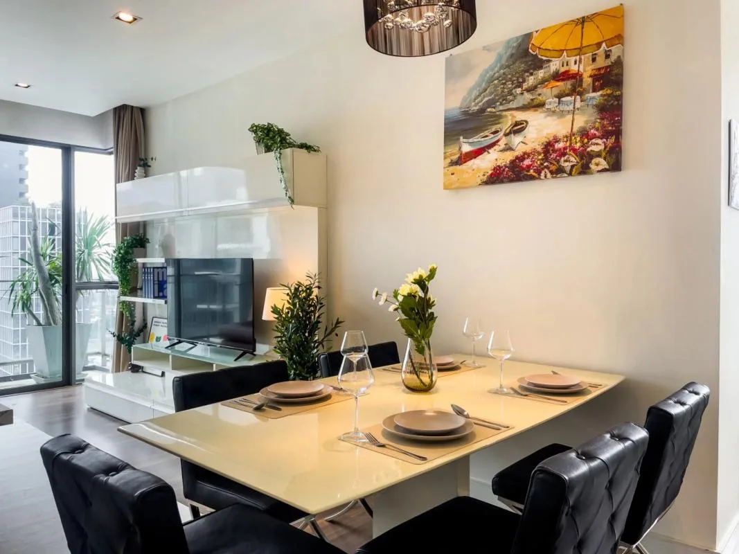 Property photos for The Room Sukhumvit 62