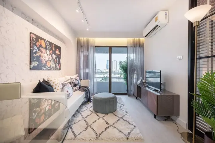 Property photos for Thonglor Tower