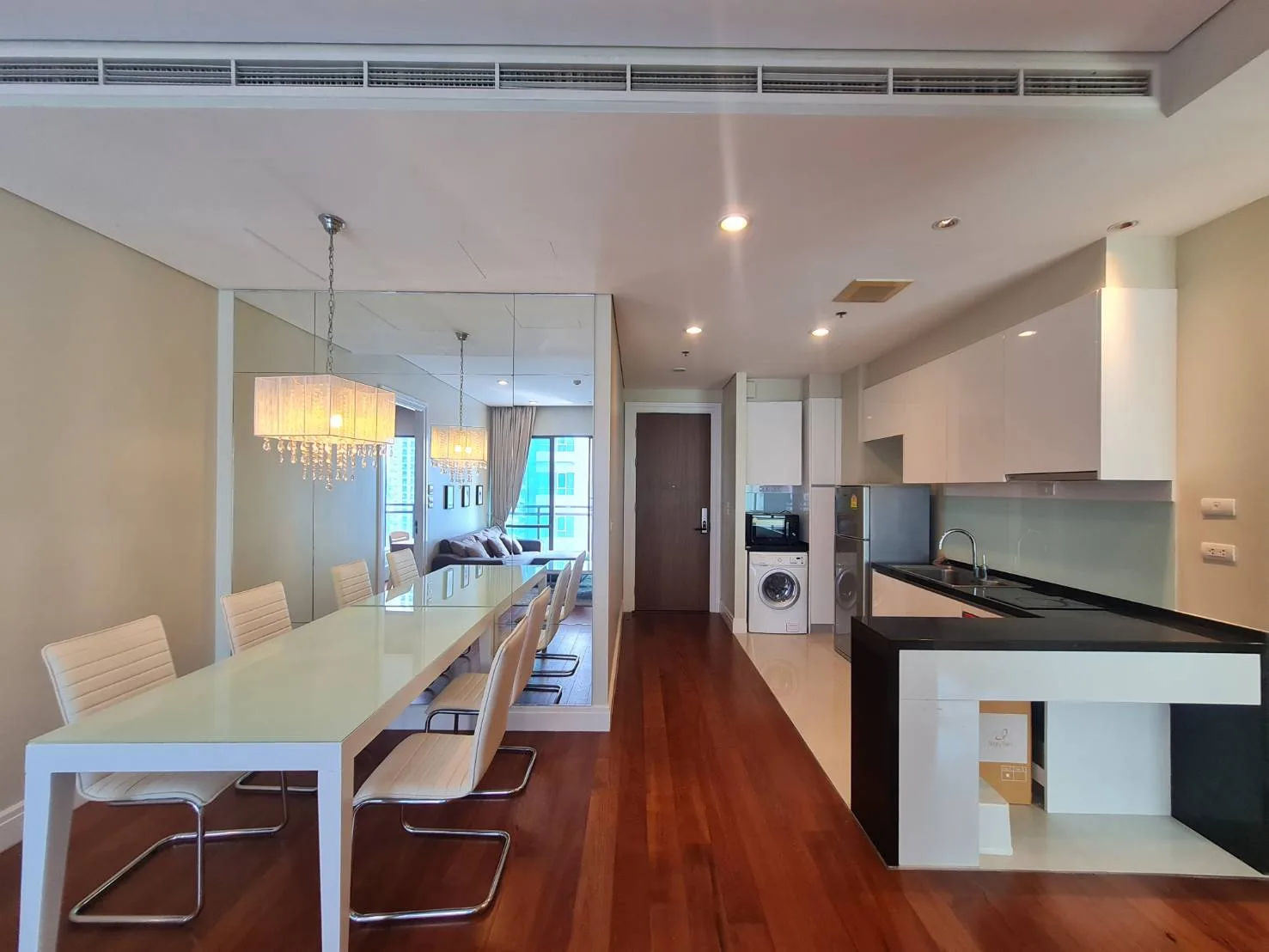 Property photos for Bright Sukhumvit 24