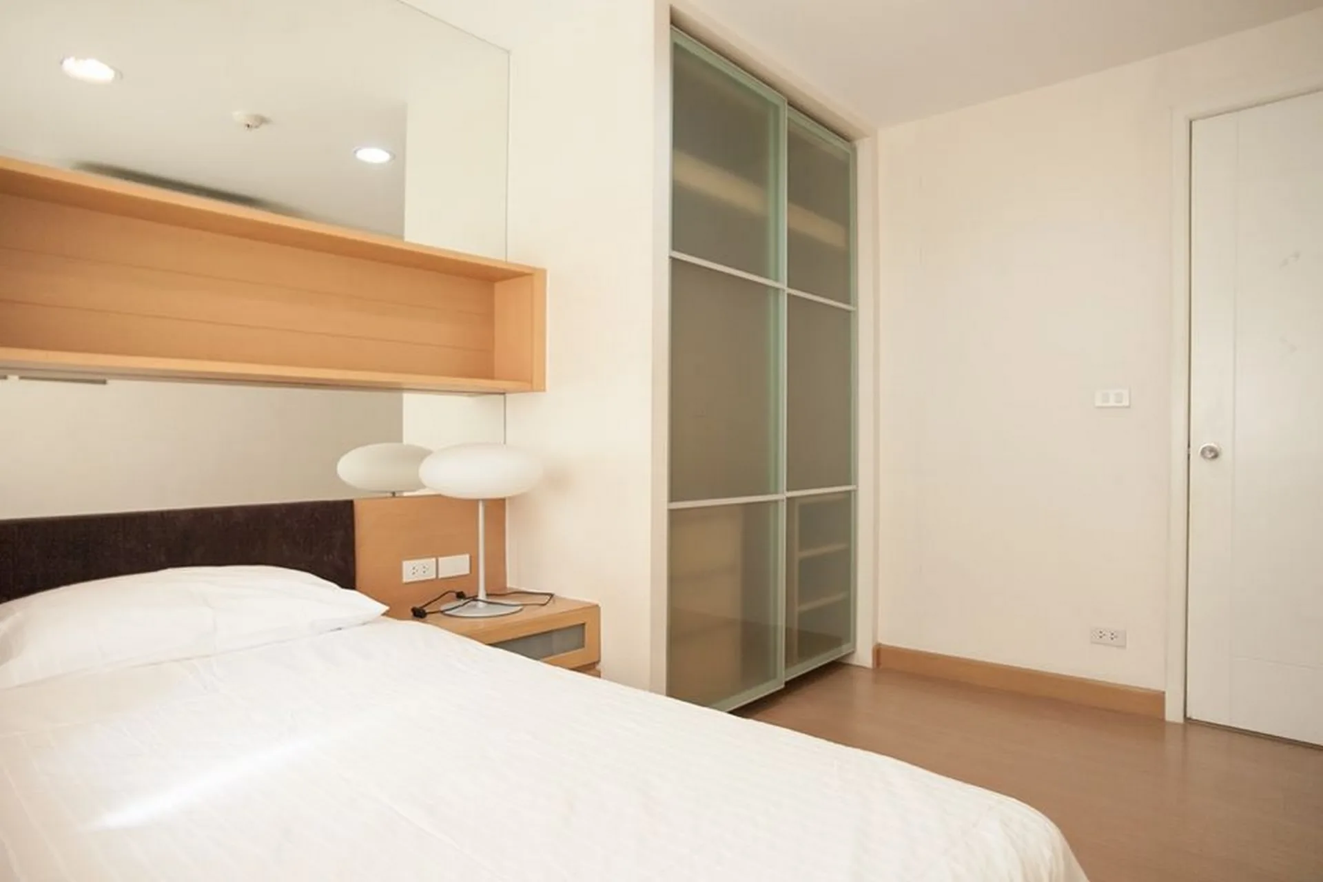 Property photos for The Bangkok Thanon Sub
