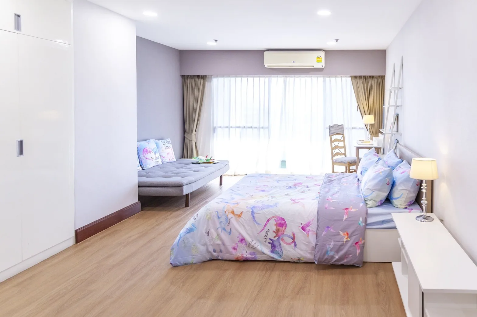 Property photos for 33 Tower
